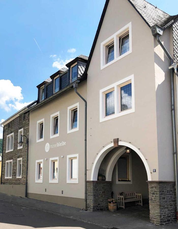 Апартаменты Neu!!! Moselbleibe Winzerhaus Kues Бернкастель-Кюс Экстерьер фото