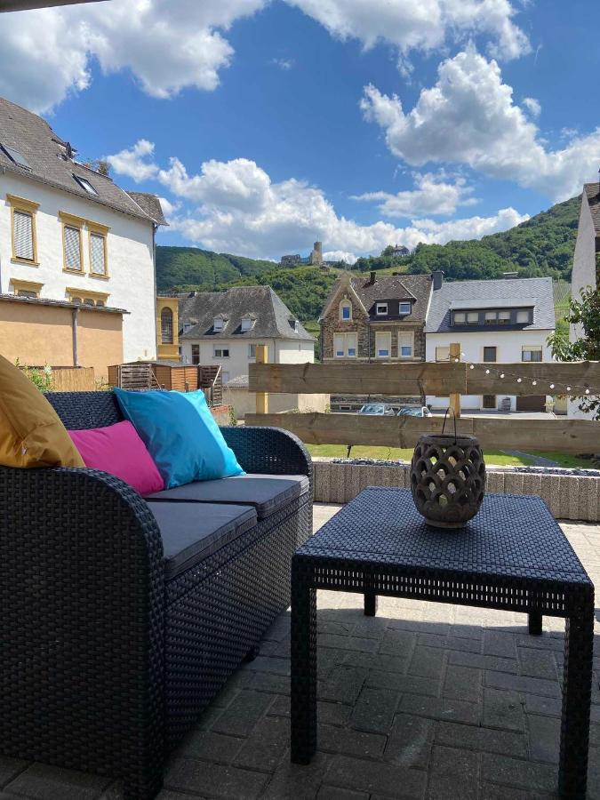 Апартаменты Neu!!! Moselbleibe Winzerhaus Kues Бернкастель-Кюс Экстерьер фото