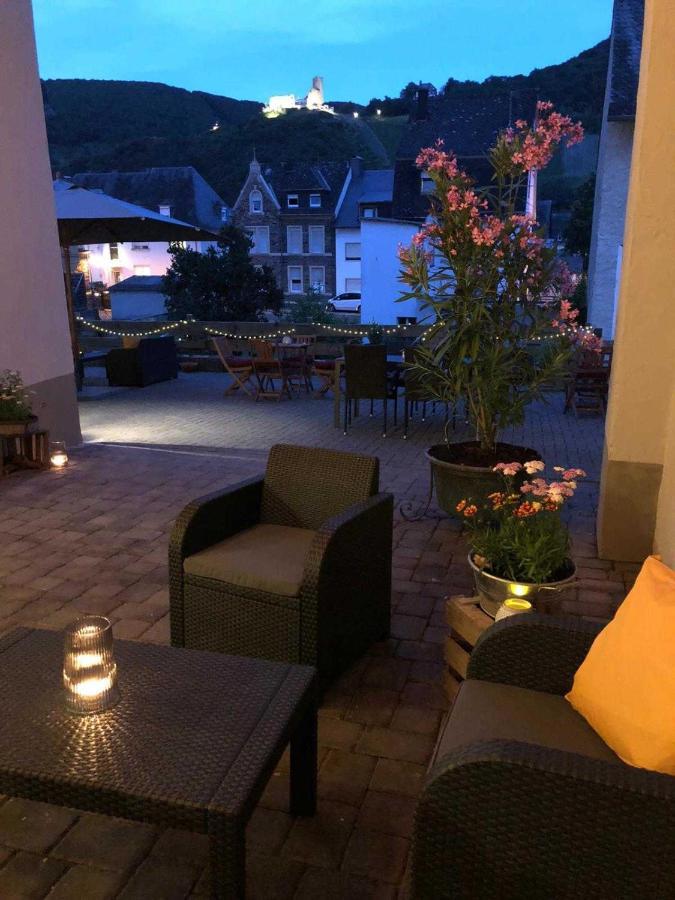 Апартаменты Neu!!! Moselbleibe Winzerhaus Kues Бернкастель-Кюс Экстерьер фото